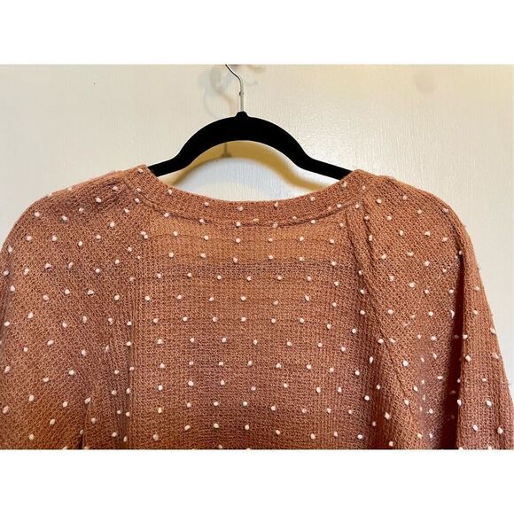 Blu Pepper Polka Dot Henley Style Long Sleeve size M NWT - Picture 13 of 15